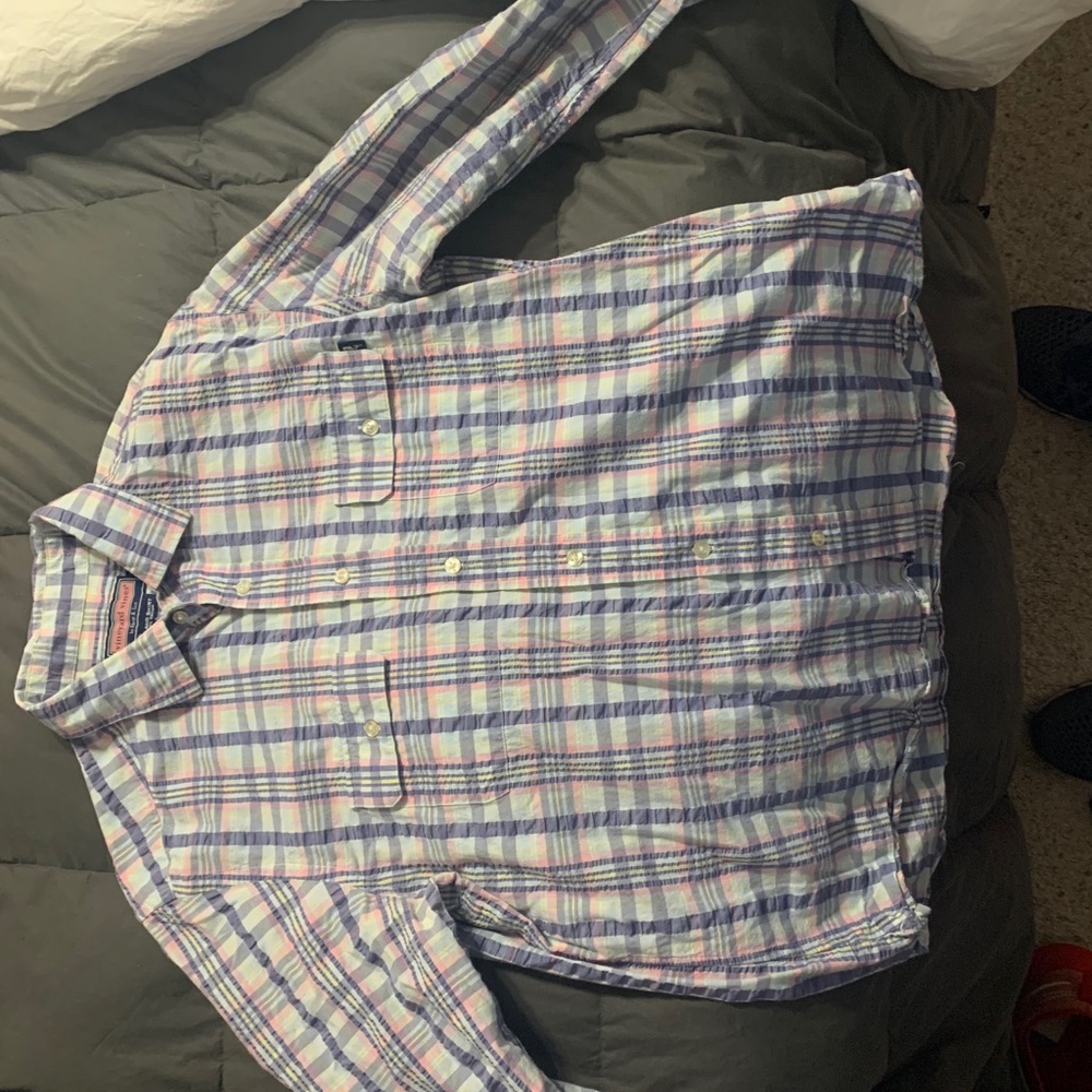 Vineyard vines island shirt size L